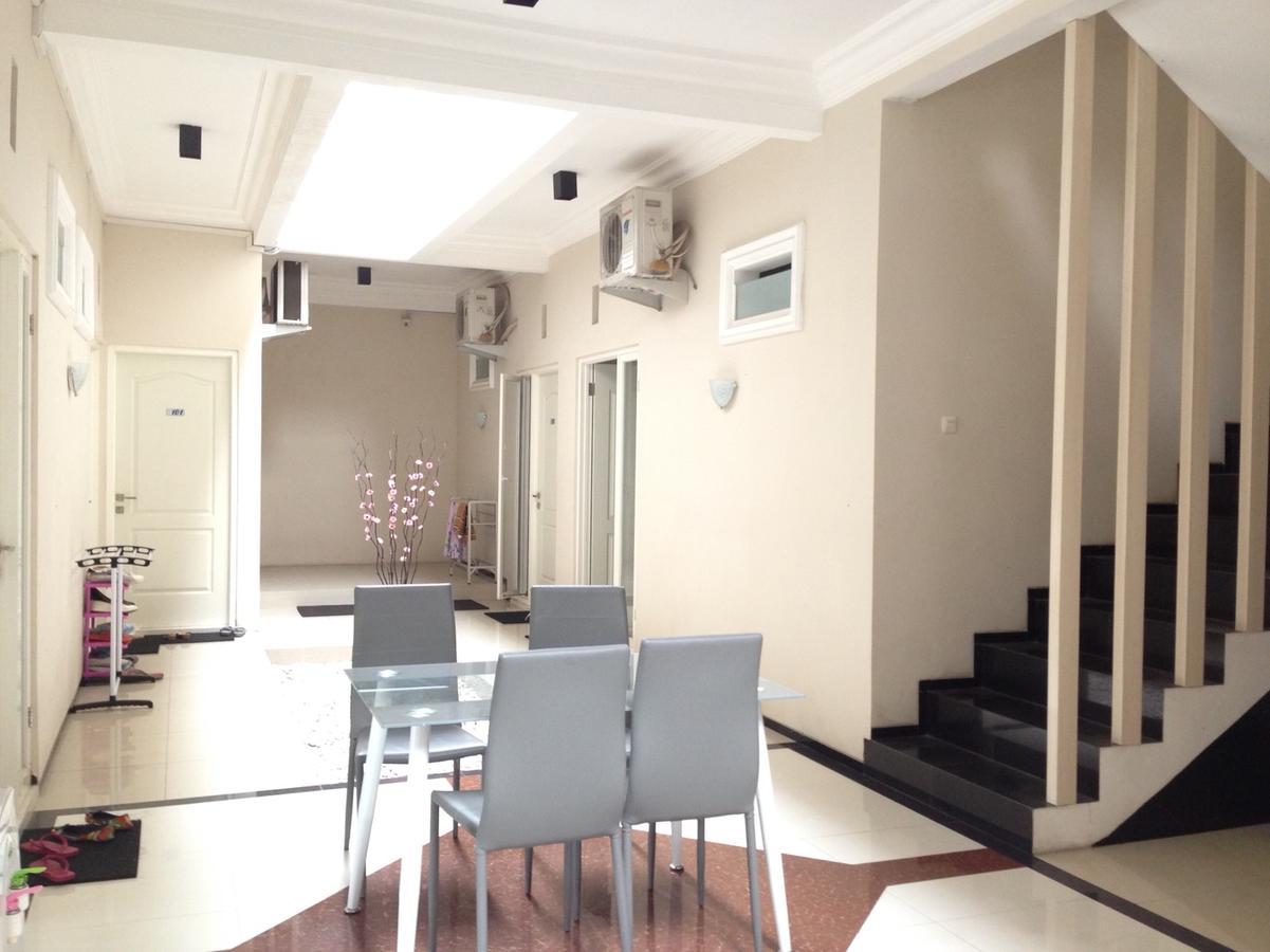 Hotel Grand Kadaka Malang Exterior foto